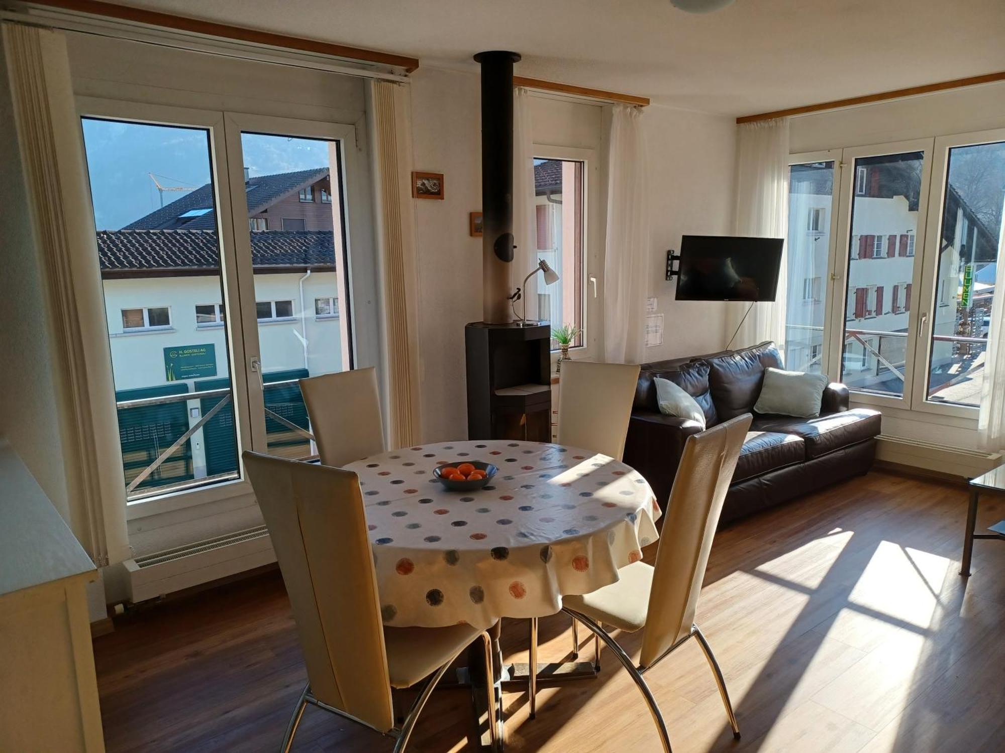 Jobling'S Holiday Apartment Interlaken Exterior foto